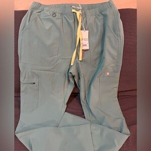 M_CAIRO SLIM FREEX LINED
CARGO PANT
M23SW2005 MENS MEDIUM!
